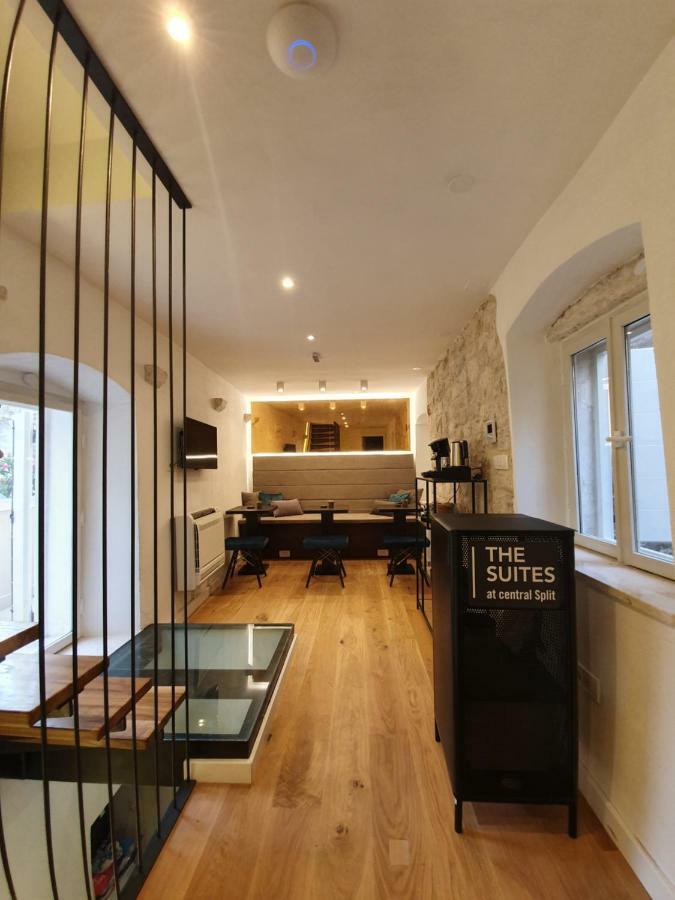 The Suites At Central Split Extérieur photo